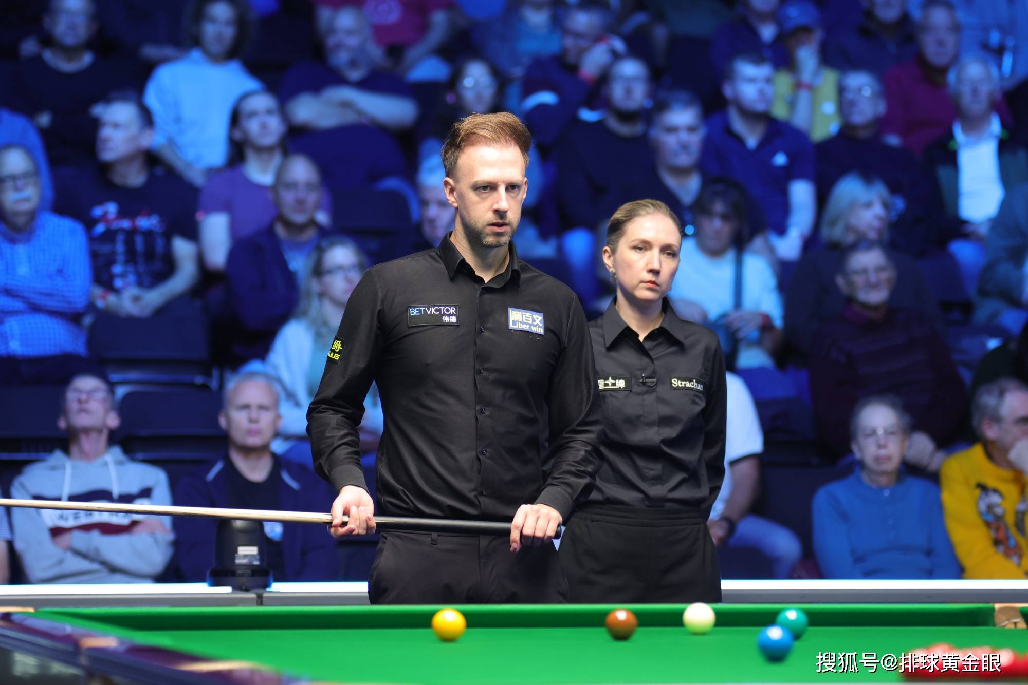 原创             丁俊晖冲击赛季首冠！赵心童5局126分进入瓶颈期，16强中国11进3