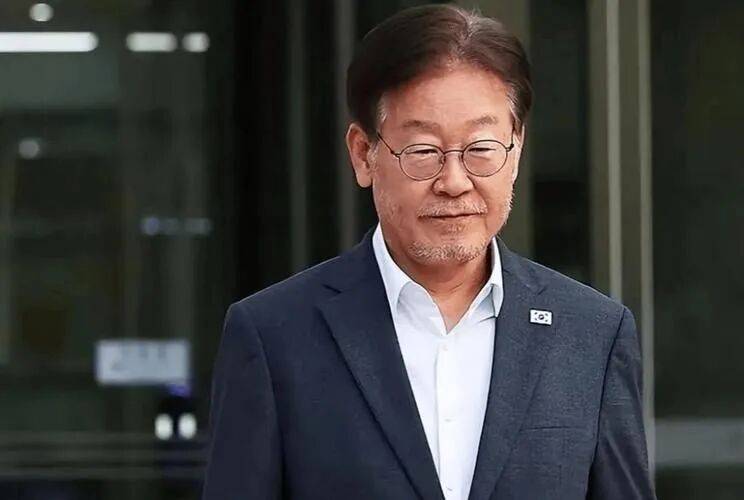 韩国外长离京当天，李在明彻底不装了，公开表态：我们和美站一边