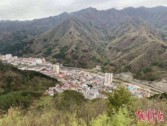 “一家几口都是公务员”，人口小县财政供养入不敷出！副部级退休官员建议探索“公务人员与常住人口比例式削减”