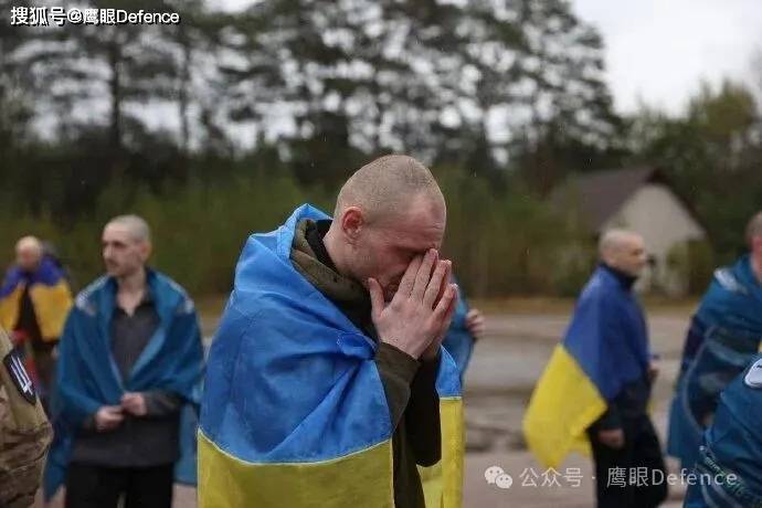 俄乌换俘的欢笑和眼泪：为了家人，请亲爱的朋友们一定要坚持下去