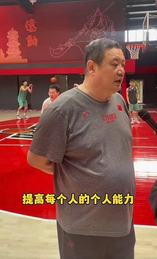 山东男篮“五虎将”徐长锁中秋节去世，年仅52岁，确诊癌症仅半年