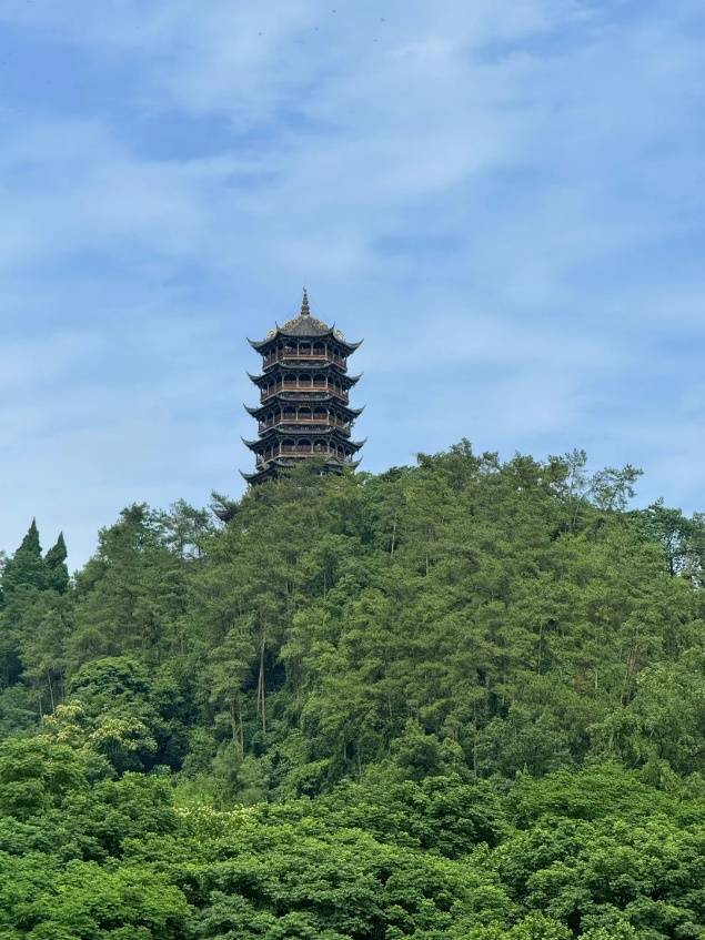 【OKX 哈希游戏】区块链加密游戏玩法教程，新手必看！九月川渝旅行纯玩团5天4晚价钱多少？都江堰一家三口5日游经典攻略！