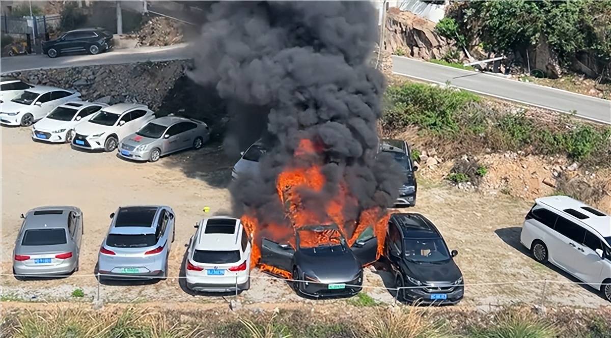 阿维塔回应起火事故：排除电池原因