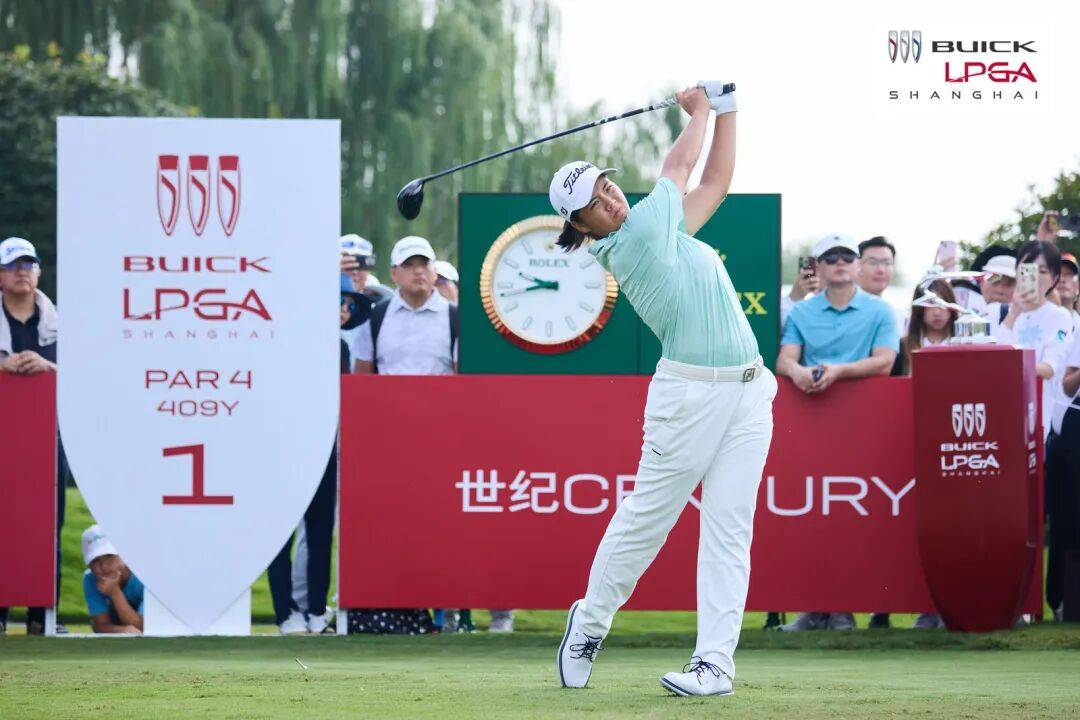 神仙打架！世界第一提提库逆转五加洞夺LPGA第六冠 许赢T7刷新最佳业余纪录