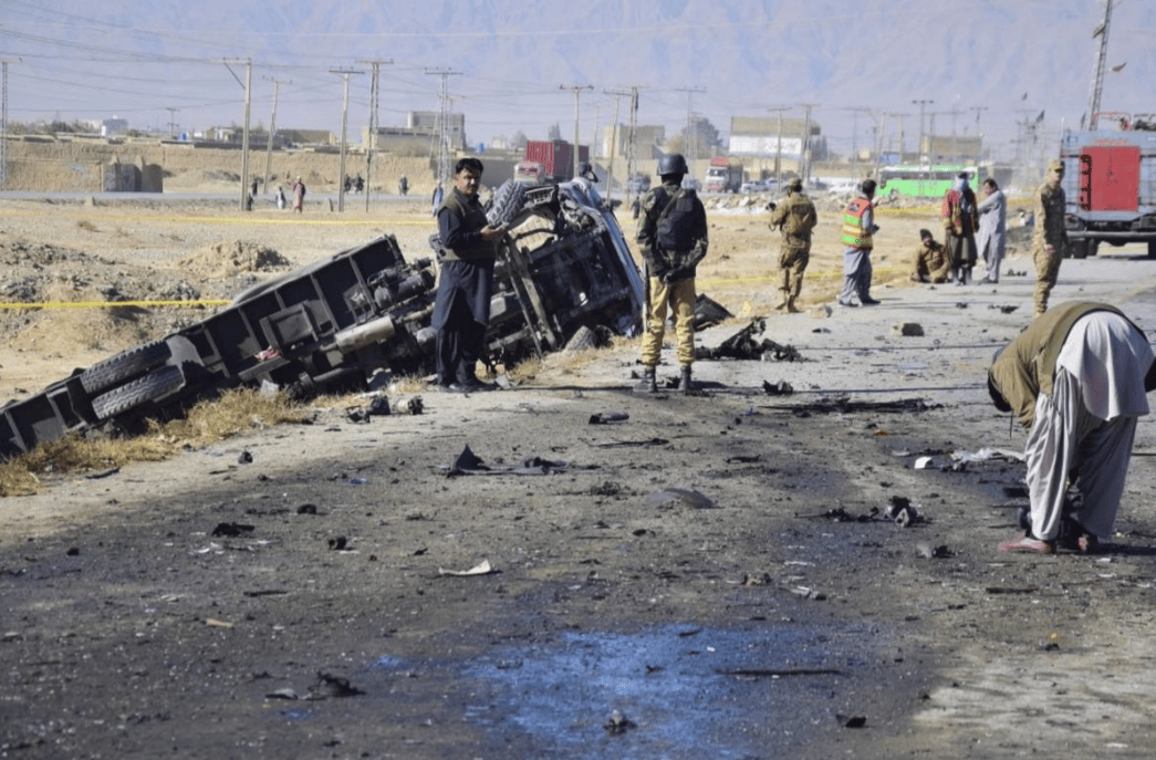 死伤惨重！巴方超500人死亡，边境袭击走向逐渐失控，核武器被人提及