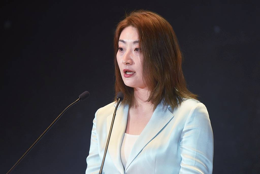 娃哈哈权力博弈仍在继续！真辞职假退场 分析称宗馥莉辞职或是布局