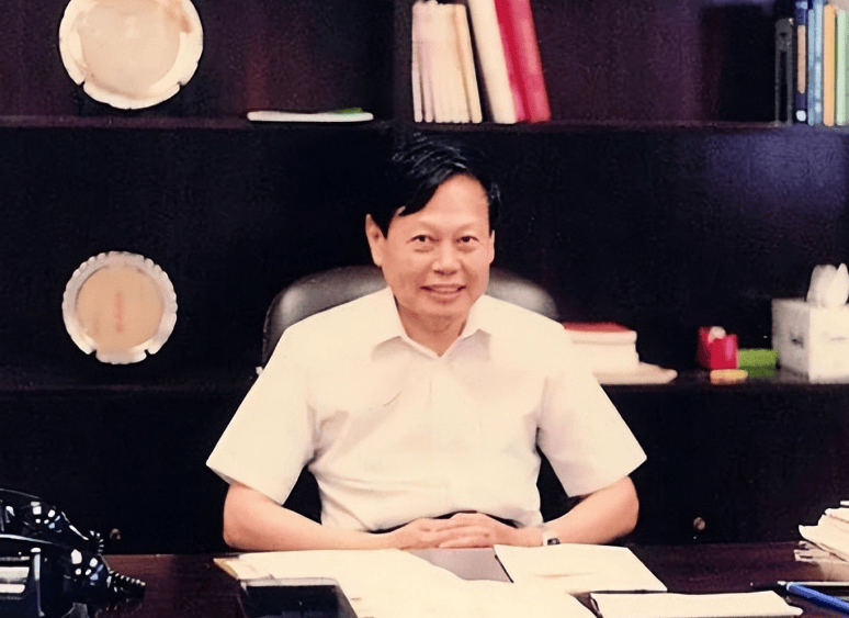 杨振宁先生高寿离世！妻子翁帆拿到的遗产，没大家想的那么多