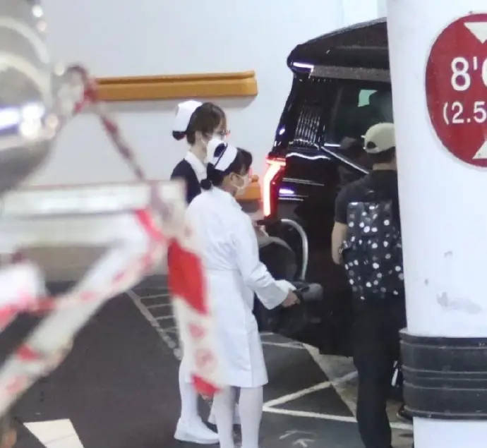 郭富城宣布三胎得女：我们的小公主终于到家了！母女平安，感恩所有