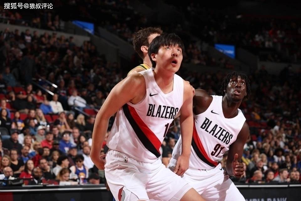 原创             比卢普斯谈杨瀚森NBA首秀：还没有感受到他紧张 相信他会记住一辈子