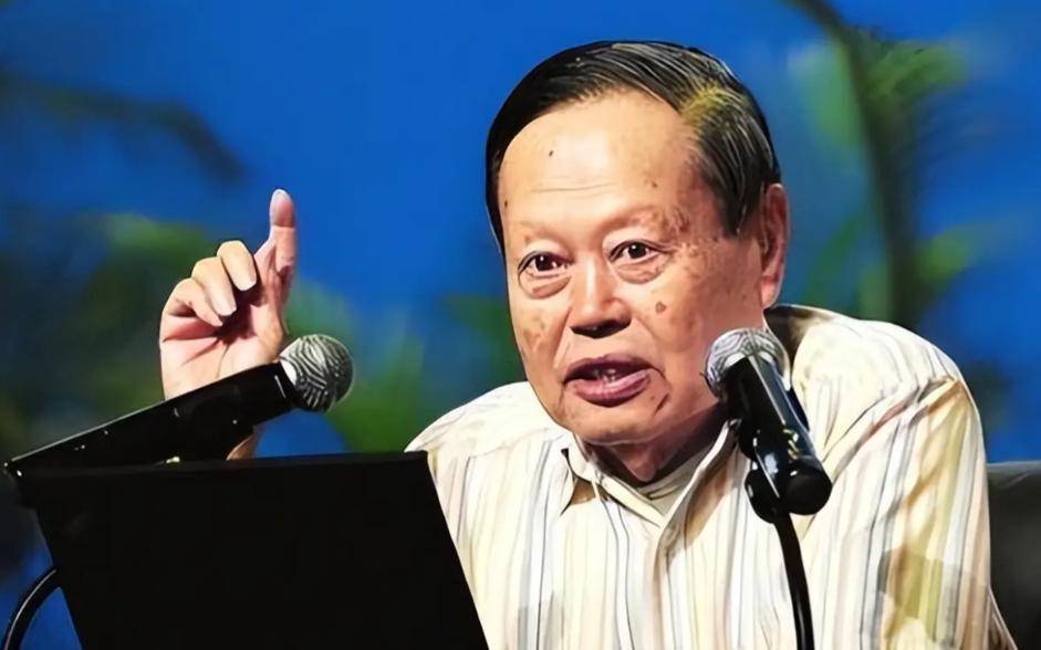 原创             翁帆没想到，人情世故、江湖地位在杨振宁告别仪式上体现淋漓尽致