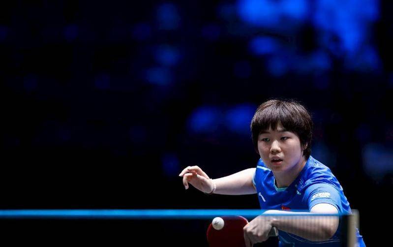 原创             世界第4轰然倒地！蒯曼2-3不敌韩国美少女，国乒遭遇四连败