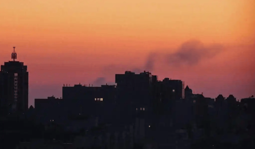 七州警报齐鸣!凌晨五点的“死亡闹钟”:现代战争如何摧毁一个国家的生存系统