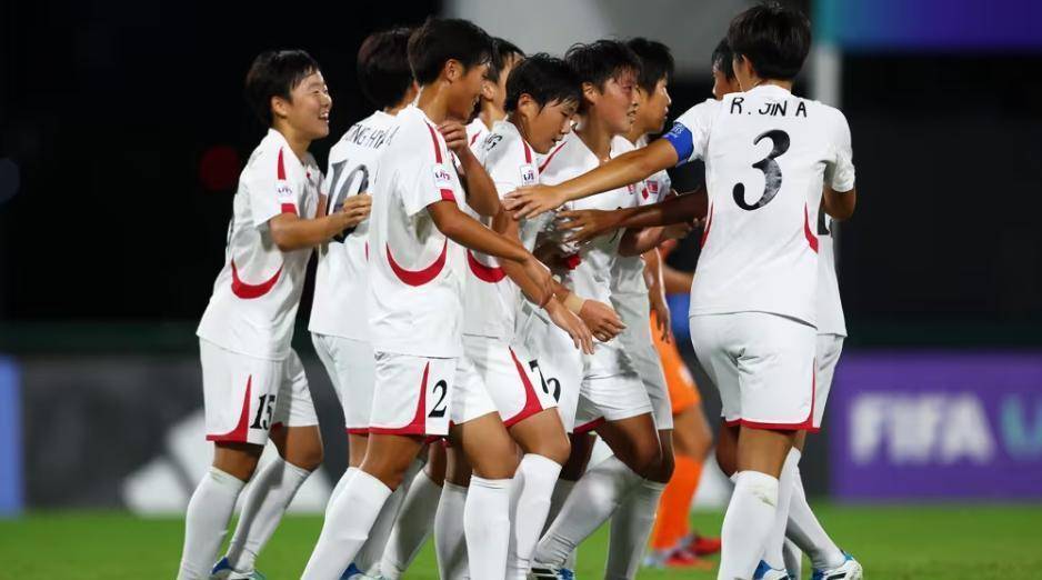 “足球直播-NBA直播_英超_世界杯体育【