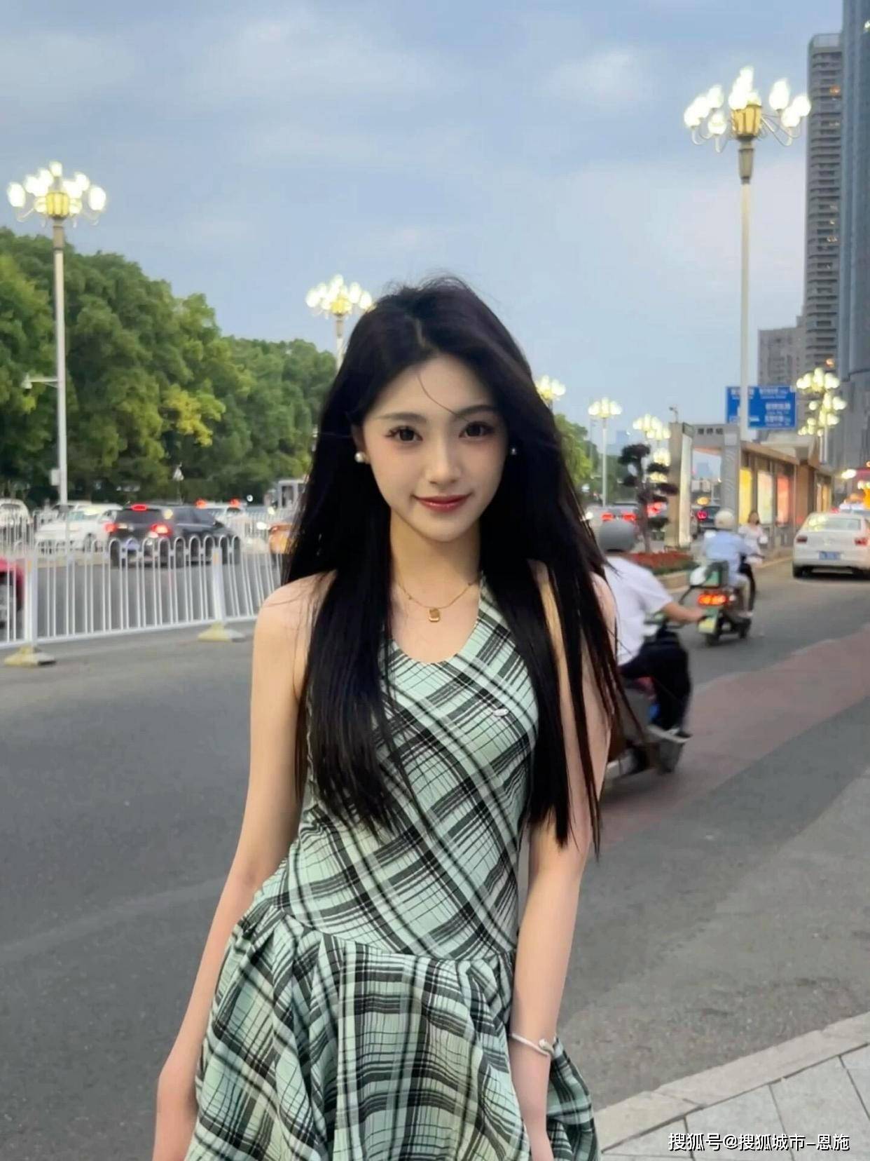 “张家界旅游到底要花多少钱张家界旅游团5日