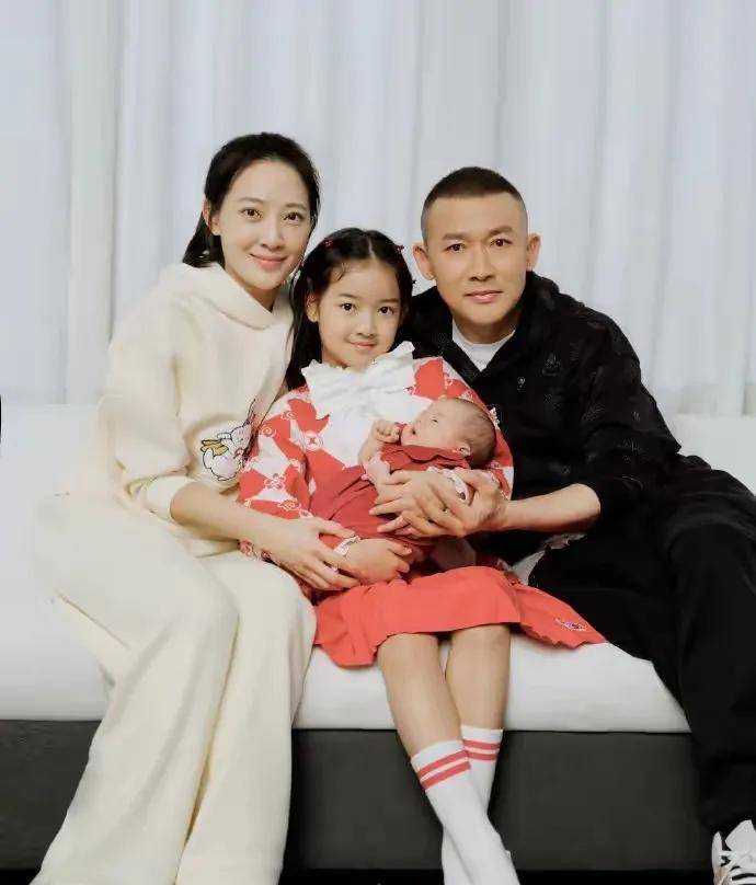 聂远夫妇为11岁长女隆重庆生!浓眉大眼似爸,女儿已进军演艺圈,演技不逊老戏骨