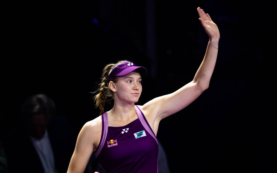 原创             WTA总决赛第3日综述：莱巴金娜首进四强，凯斯连败无缘出线