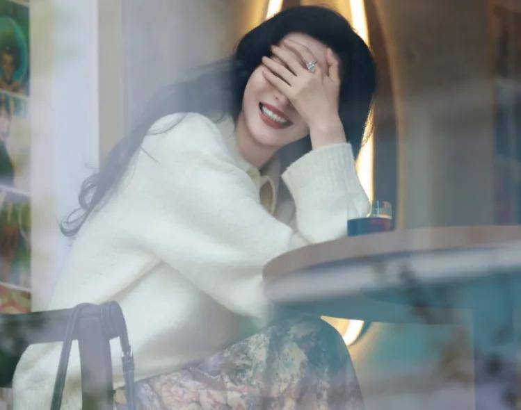 范冰冰采访惹争议！称中国电影缺乏多样性，网友：你最没资格评论