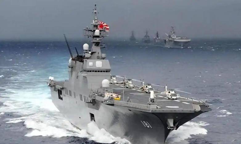 不声不响造7艘准航母，美国猛然发现，真正对手早已不是俄罗斯