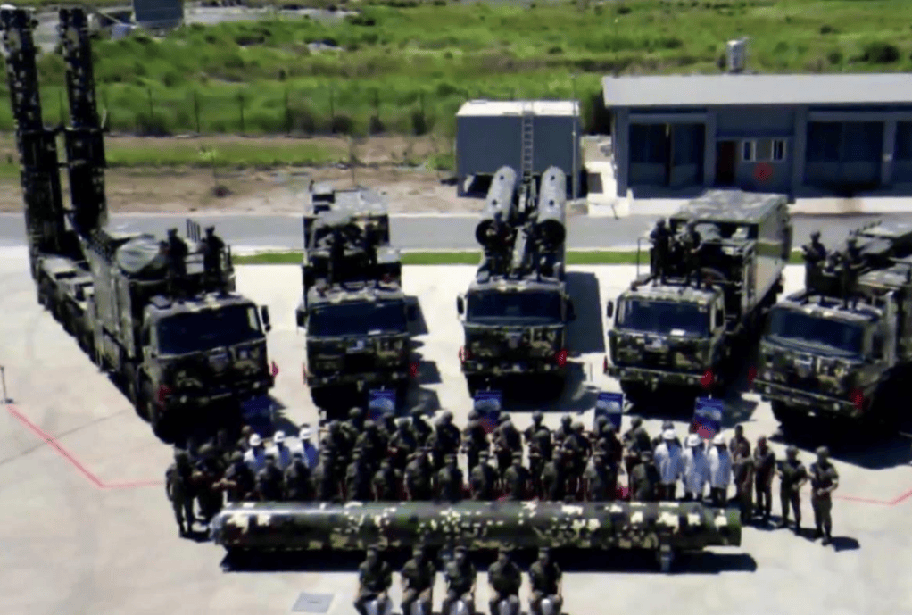 射程刚好覆盖黄岩岛！菲律宾炫耀印度超声速导弹，战略意图极其明确