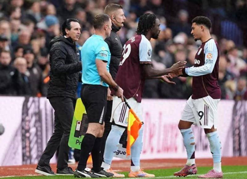 别换英格兰足球超级联赛主帅！英超新队从降级区杀出连超曼联利物浦只用六周