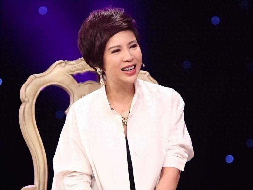 歌手杭天琪：我这辈子最正确的决定，就是43岁高龄给小丈夫生儿子