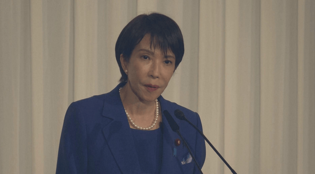 高市早苗“求锤得锤”,解放军说出日本最悲惨的下场,中国不介意把日本变成主战场!