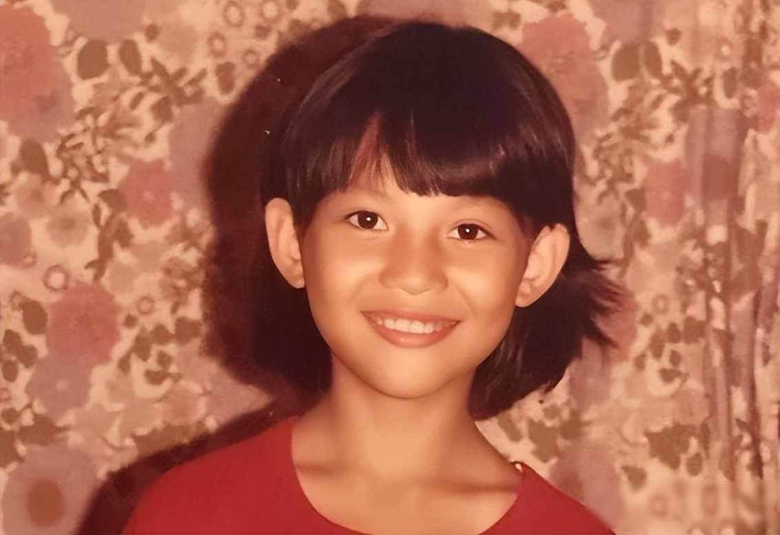 蔡少芬晒全家福遭质疑重男轻女，女儿身高引争议，高龄拼子为何执着？