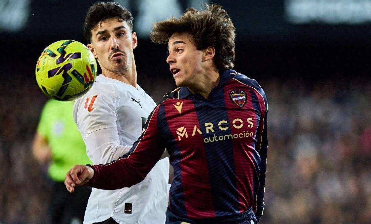 西甲最新积分消息：瓦伦西亚爆冷赢保级大战皇马超巴萨3分西甲联赛免费高清直播＋实时赛程积分榜＋竞彩预测全覆盖（2025赛季）