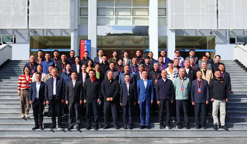 羽毛球协会主席张军：全力以赴完成洛奥备战参赛任务