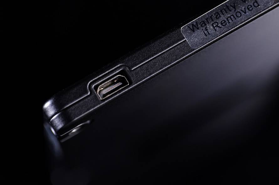 原创 长江存储SE006企业SSD评测: 稳如磐石的性能表现