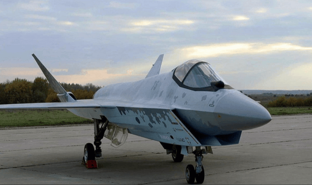 苏-75“绝杀”将于2026年初首飞,歼-35面临强大竞争对手?