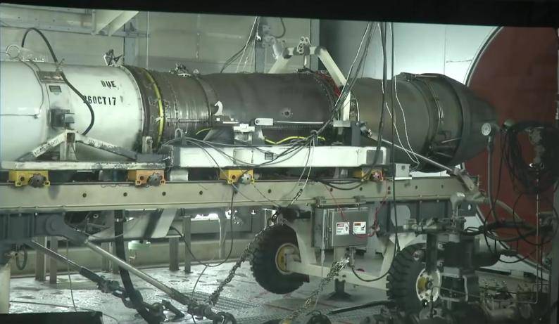 迪拜航展摔机后印度又喊“赢麻了”，光辉比枭龙更安全！