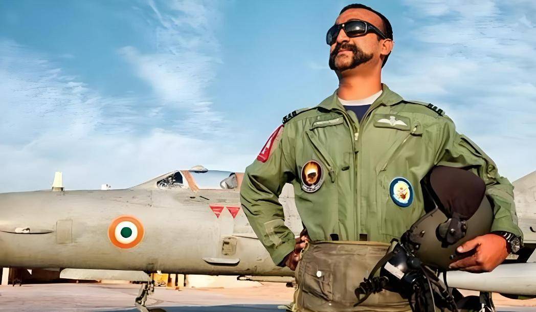 迪拜航展摔机后印度又喊“赢麻了”，光辉比枭龙更安全！