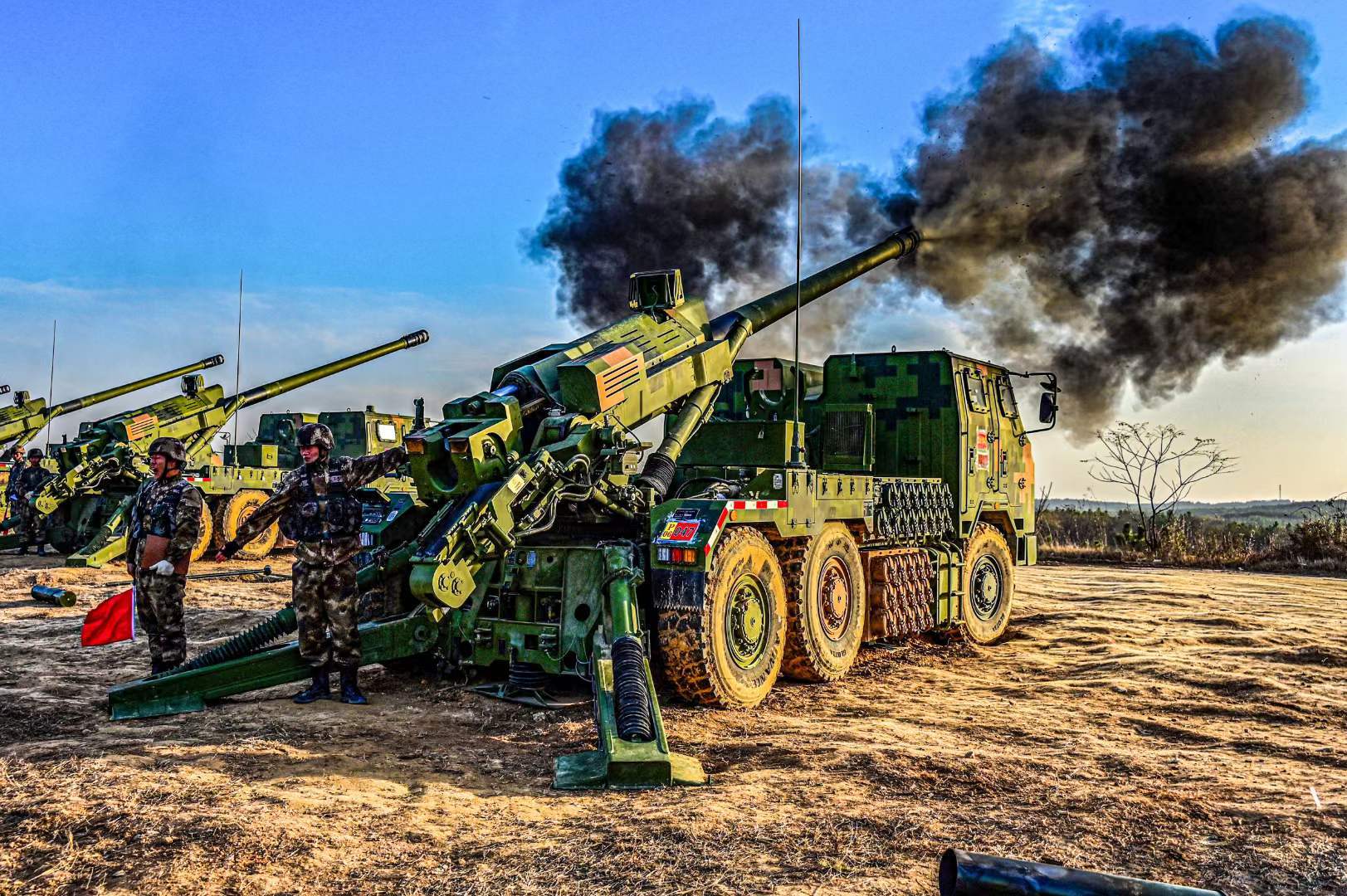 美国透露实情：印军部署8个师，被中国造火炮压制，连头都不敢露