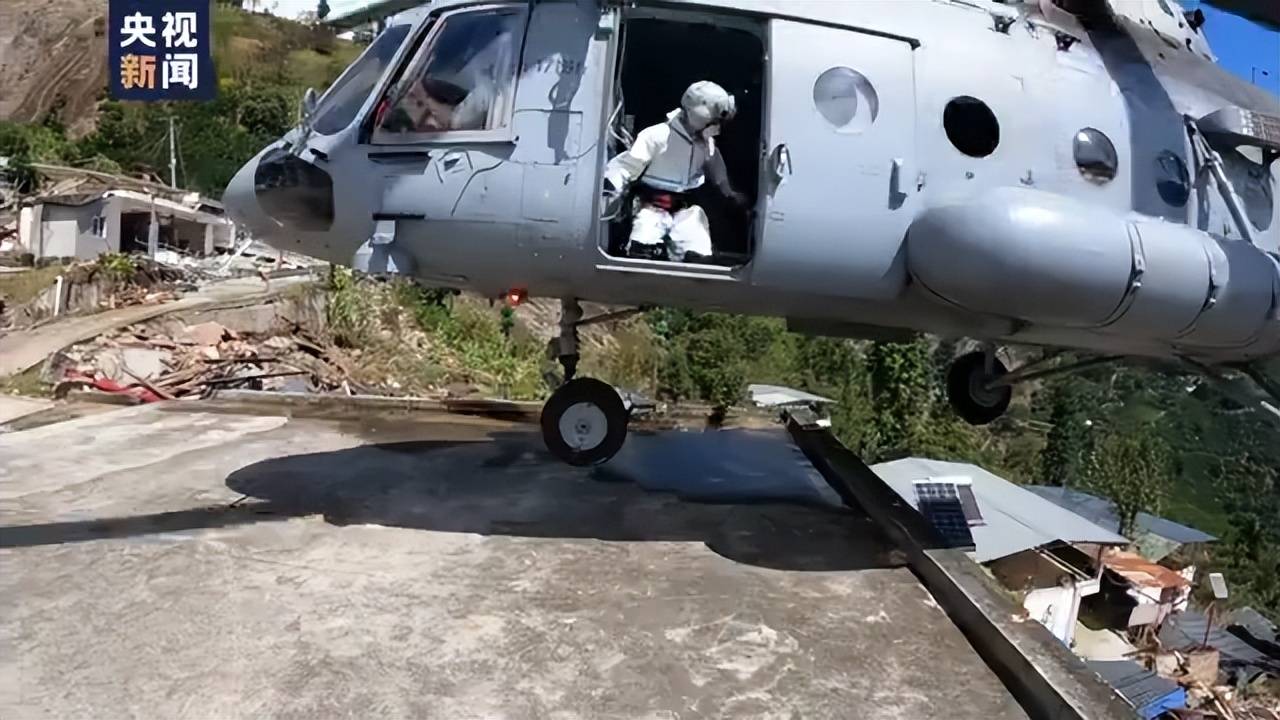 直20T秀出一个“特技”动作，让美媒意识到，解放军空突不可小看