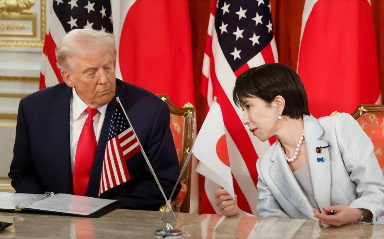 日本签字了,高市选定中日主战场,对华开第二枪,解放军开始巡海,局势这下愈发严峻了