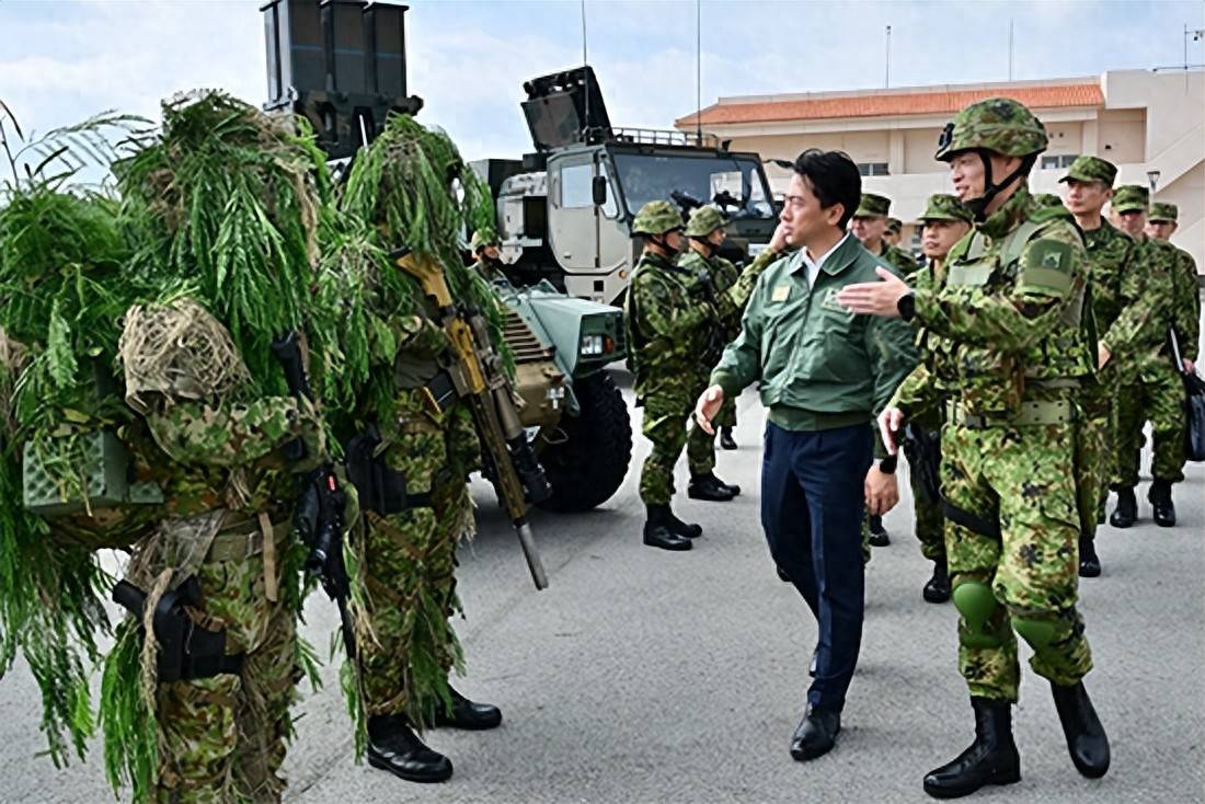 高市要搞军事冒险，中方早有所料，两招精准化解，俄再放出斩首论