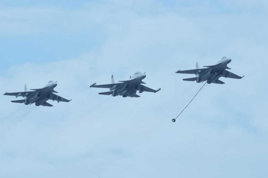 辽宁舰突然北上，开足马力逼近日本本土，是中方对高市早苗错误言论最直接的警告！