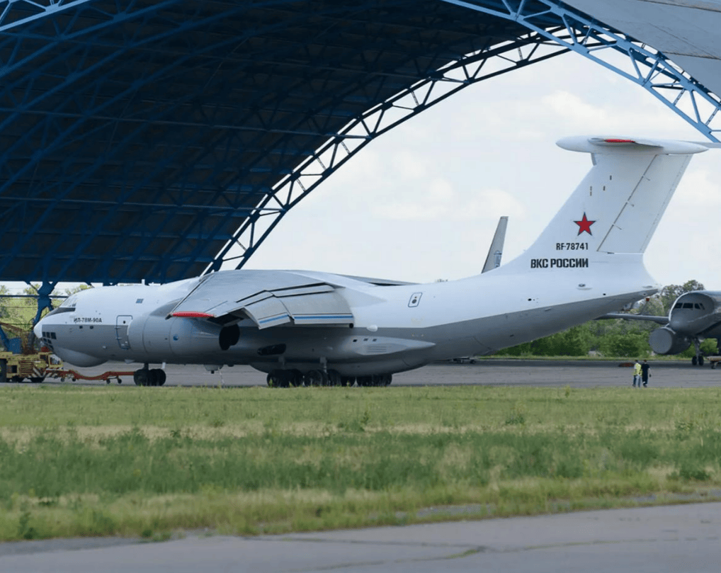 乌克兰媒体爆料：解放军采购俄军空降装备，为2027突袭台海做准备