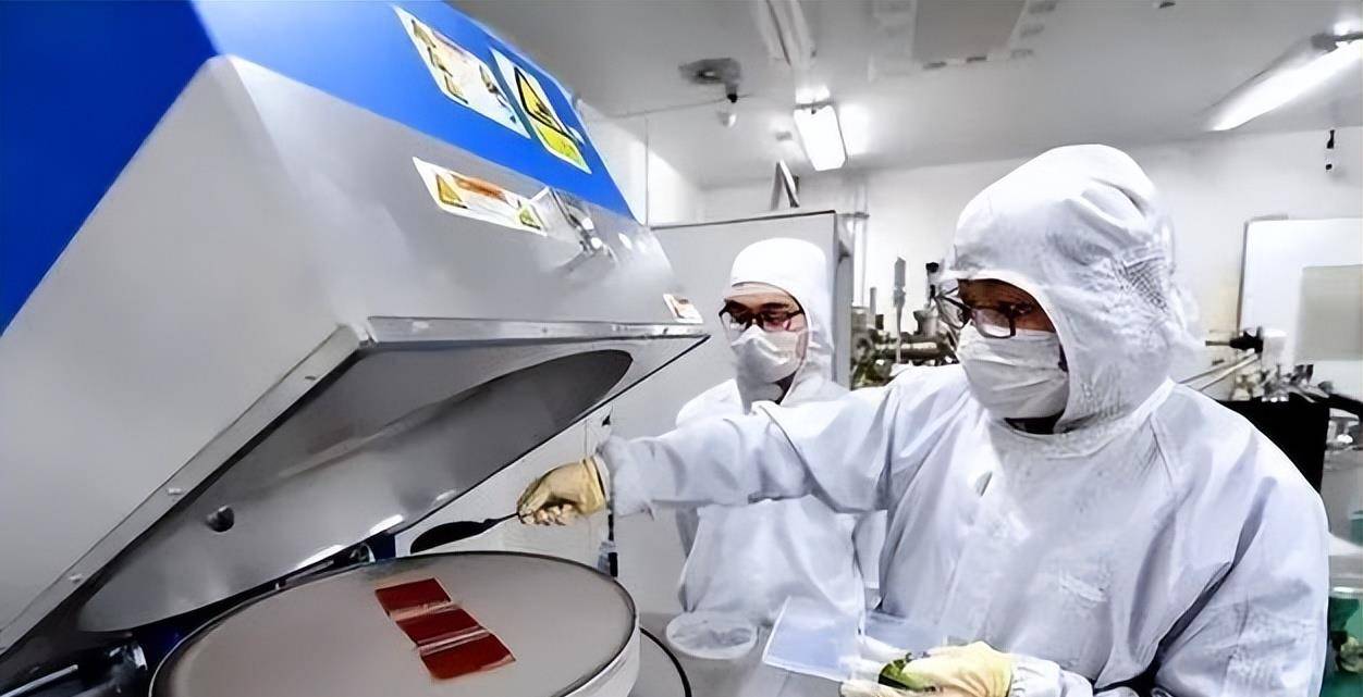 让光刻机变成“废铁”?中企正式官宣,日、美企业最担心的事来了