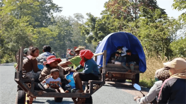 罕见一幕发生!泰柬重武器上阵生死相搏,中美竟说出同一句话