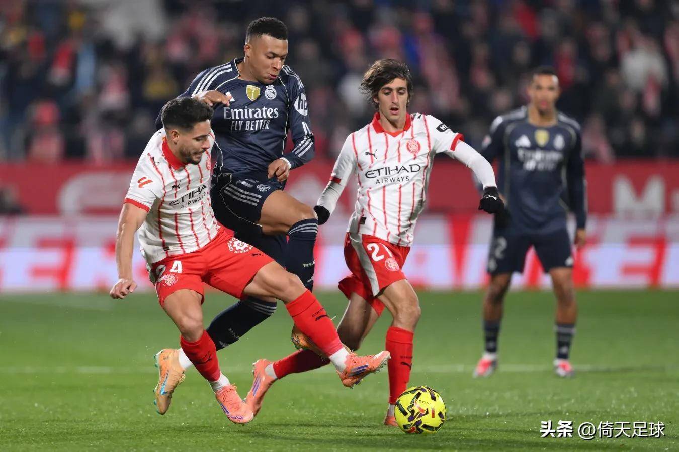 欧冠巴萨VS法兰克福没有人被遗忘英超联赛免费高清直播+实时赛程+积分预测（2025赛季全覆盖）没有什么被遗忘！比分预测