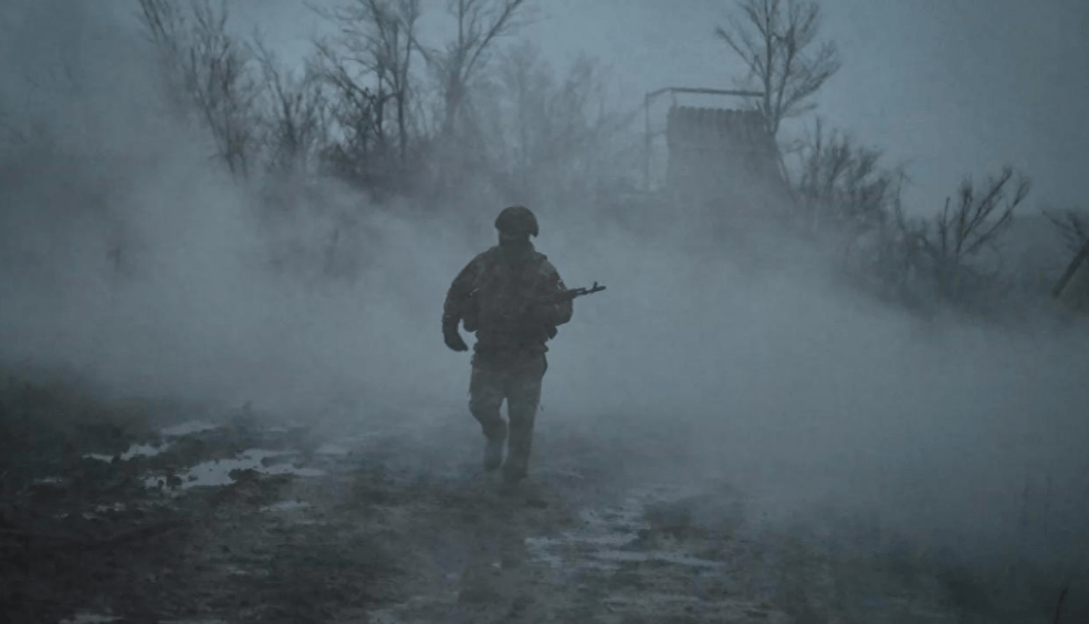 胜利已经属于莫斯科？美国苦劝泽连斯基接受失败，只能说俄罗斯太强了！