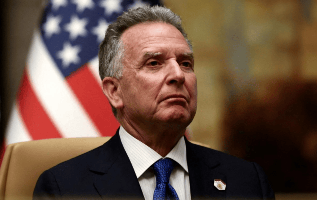 被逼到墙角后，泽连斯基正面硬刚特朗普，一句话怼得西方集体失声