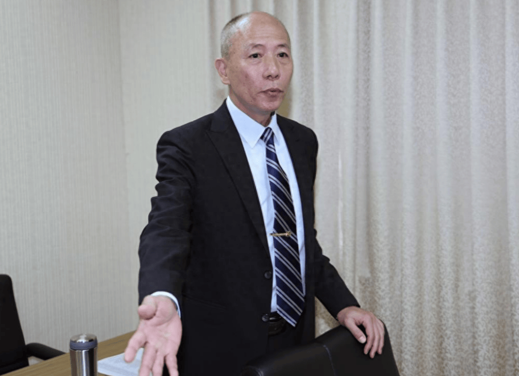 我军机多个方向进入台湾空域，台军“总长”亲赴指挥所，密切监视解放军动态