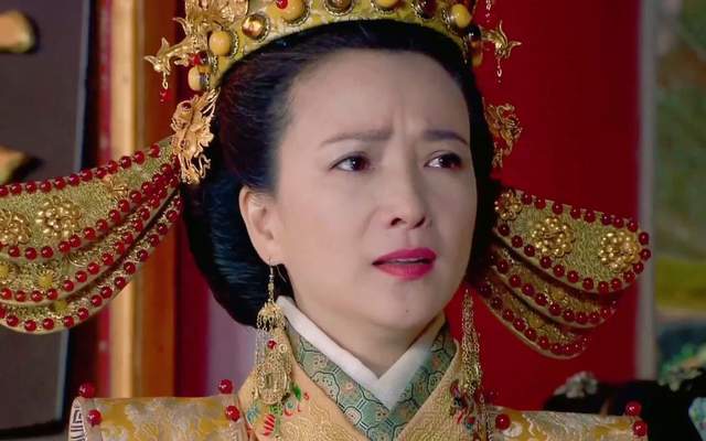 曝61岁演员何晴去世细节!因脑瘤退圈,演遍四大名著,人美感情弱