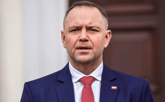 乌美欧三方商讨领土划分问题,泽连斯基终于松口,波兰总统也想分一杯羹