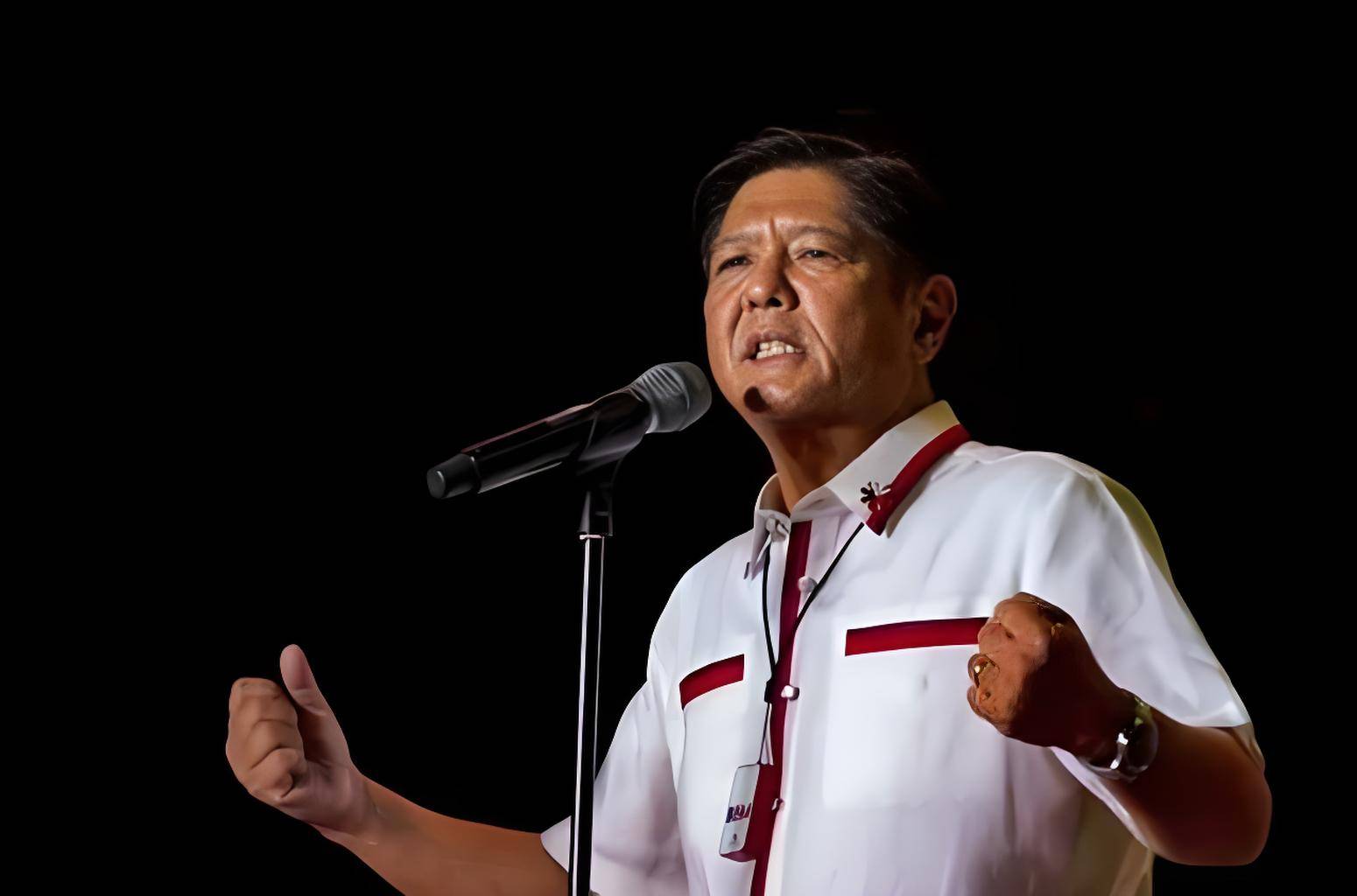 菲军入侵黄岩岛,中方反制来了:菲方两艘船只被毁,三人挨了水炮