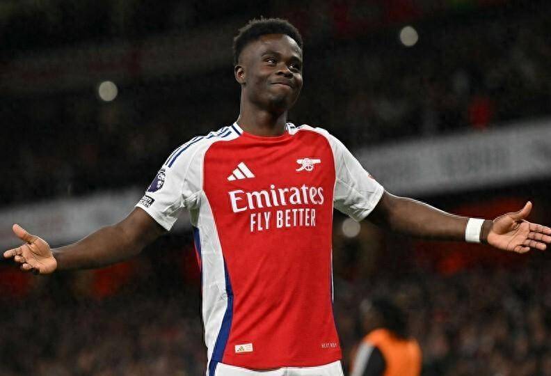 英格兰足球超级联赛直播一场英超利物浦强强交锋阿森纳对手强劲曼城盼夺魁