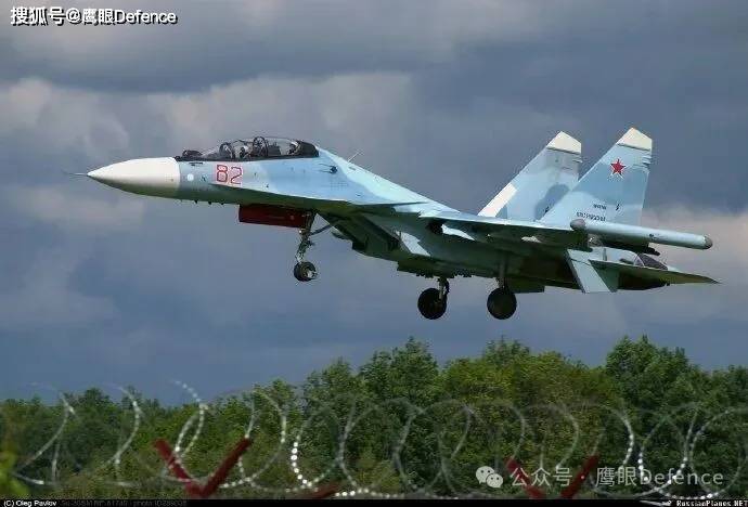 安保漏洞：俄罗斯“TOP GUN”被渗透，烧了两架苏霍伊战斗机